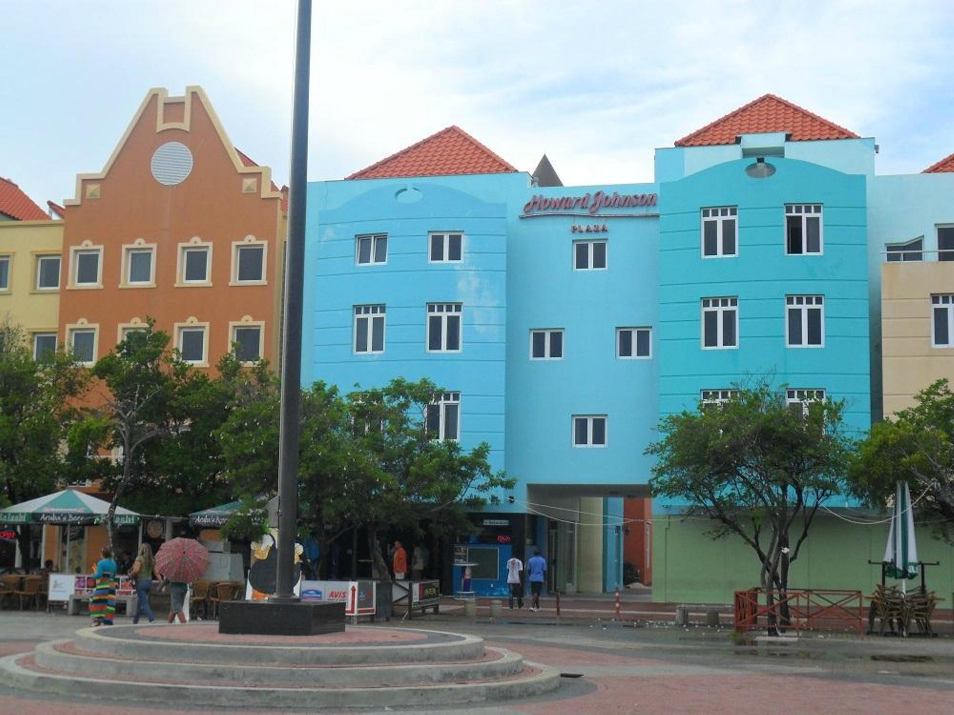 E M City Hotel Willemstad Buitenkant foto